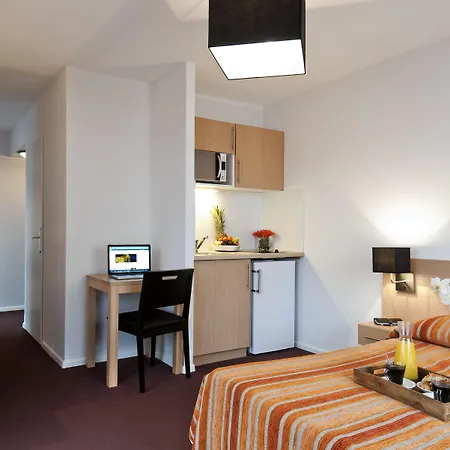 Aparthotel Adagio Access Saint Louis Bale-3